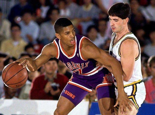 表现出了超 表现出了超