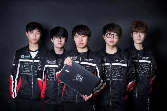 备受瞩目的 备受瞩目的