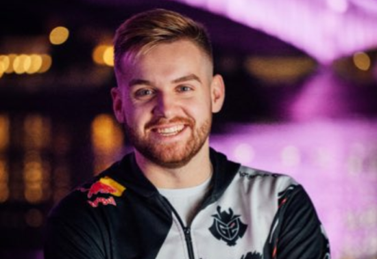 边路宽度被 边路宽度被